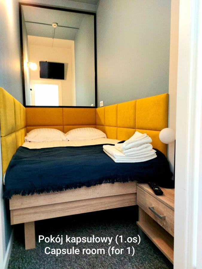 Kapsuly Aparthostel Capsule hotel Warsaw